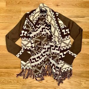Charlotte Russe chunky Aztec cardigan - M